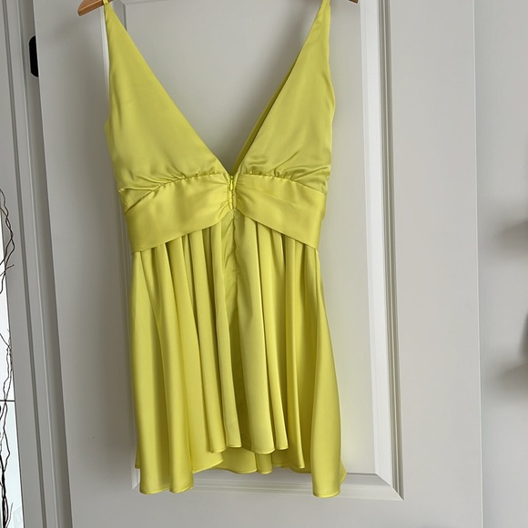 LUXXEL Mini Dress - Size Medium - Picture 3 of 4